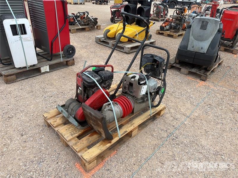 Qte De Materiels De Location Qty Of Rental Equipme Inne akcesoria