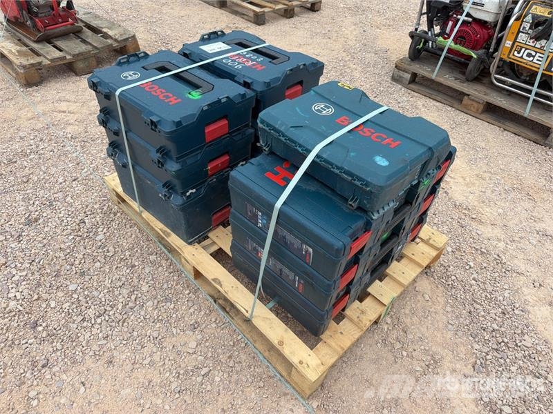 Qte De Materiels De Location Qty Of Rental Equipme Inne akcesoria