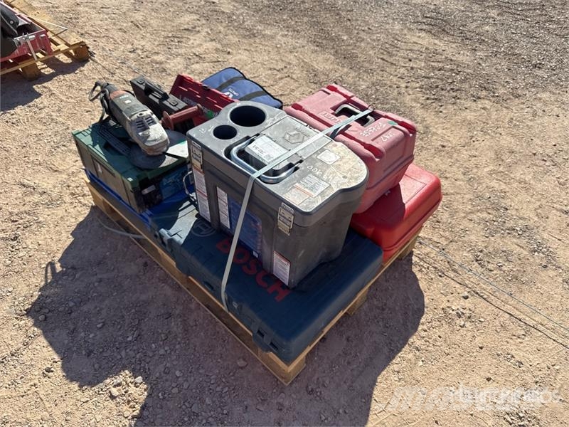  Qte De Materiels De Location Qty Of Rental Equipme Muut