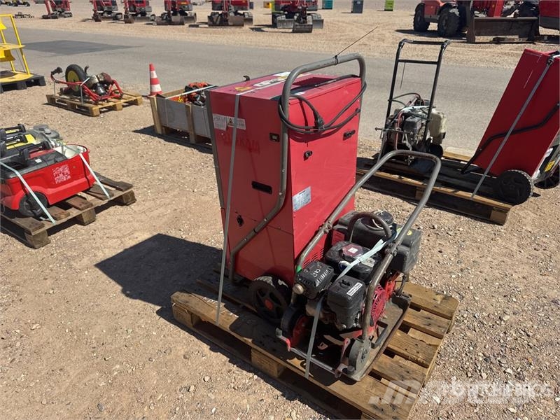 Qte De Materiels De Location Qty Of Rental Equipme Muut