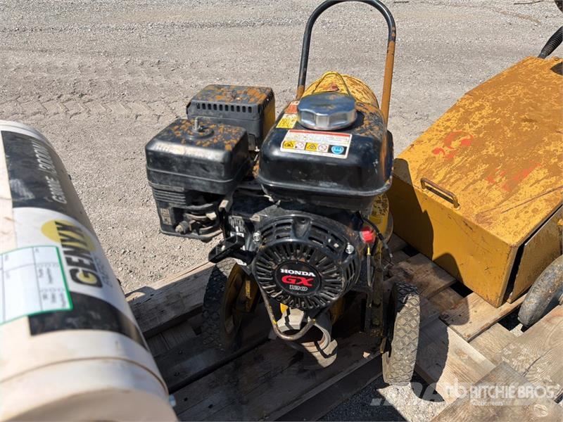 Qte De Materiels Industriels Qty Of Industrial Equ Bouw - Overige