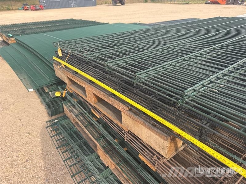 Qte De Panneaux Clotures Qty Of Site Fence Muut