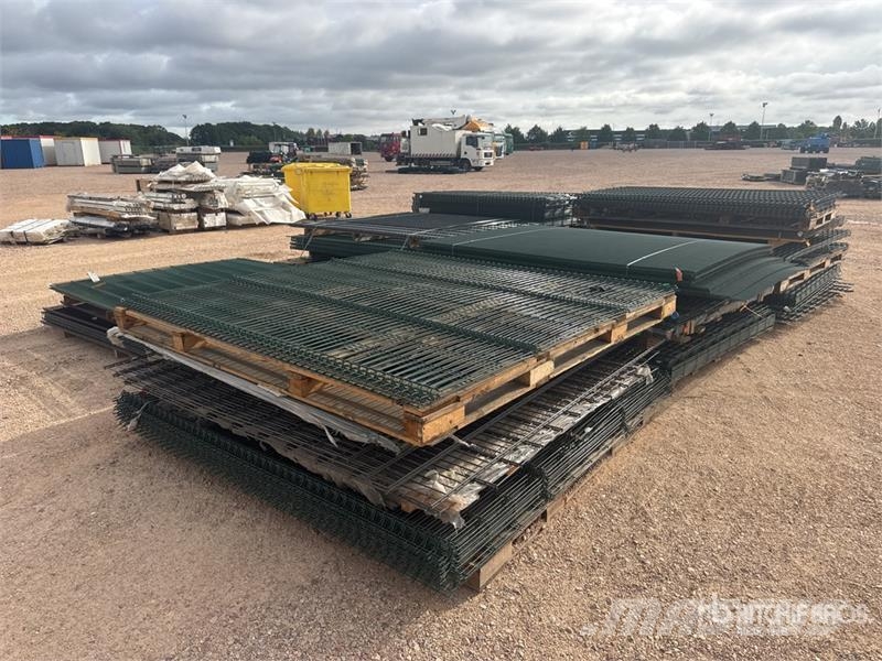 Qte De Panneaux Clotures Qty Of Site Fence Muut