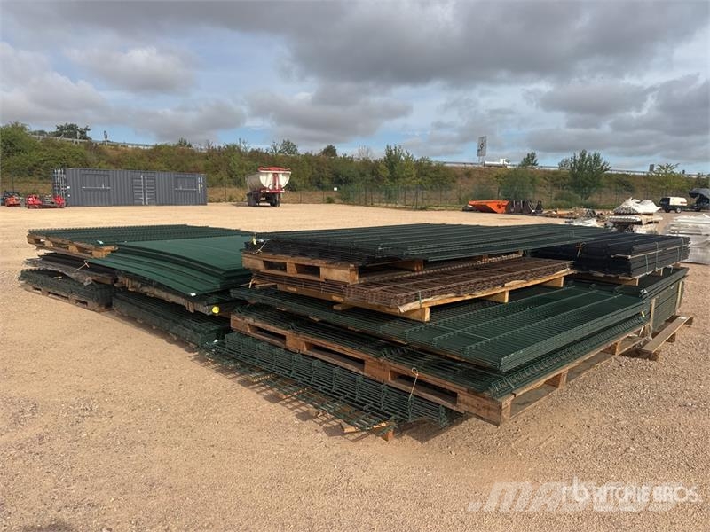 Qte De Panneaux Clotures Qty Of Site Fence Muut