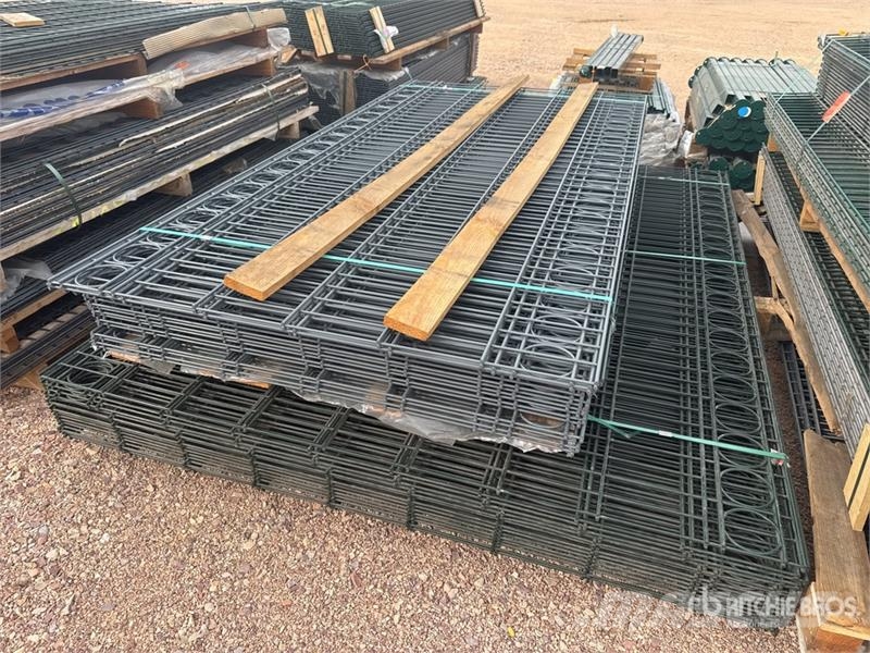  Qte De Panneaux Poteaux Clotures Qty Of Site Fence Muut