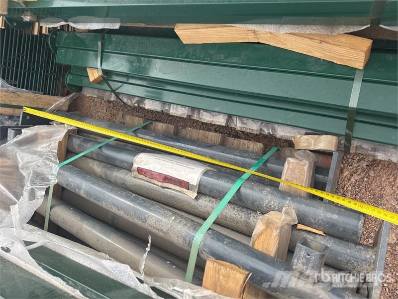  Qte De Panneaux Poteaux Clotures Qty Of Site Fence Muut
