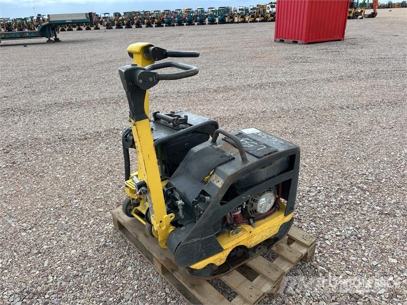 Qte De Plaques Vibrantes Qty Of Vibratory Plate Co 平板夯