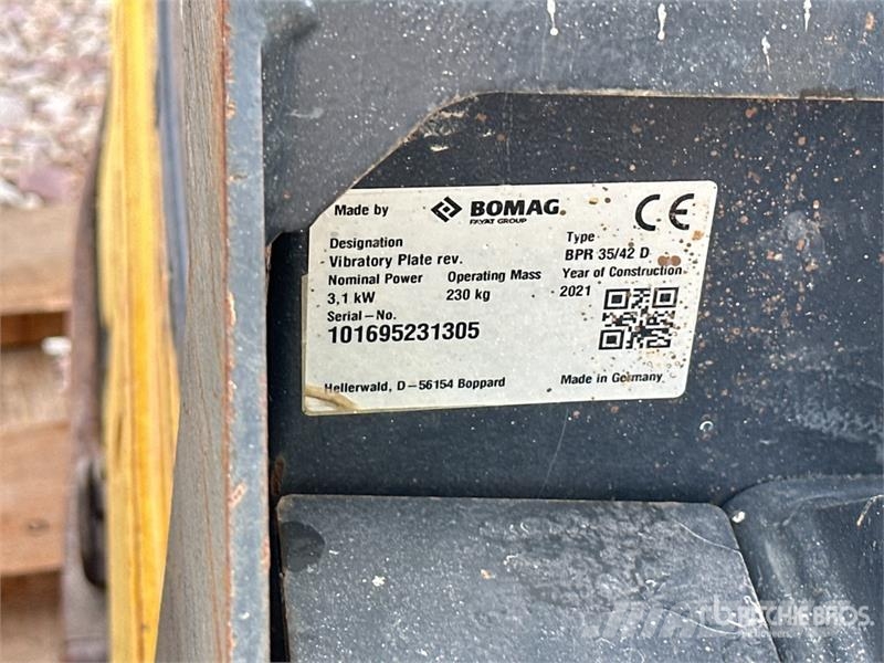 Qte De Plaques Vibrantes Qty Of Vibratory Plate Co 平板夯