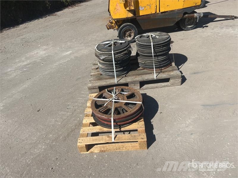 Qte De Pompes A Beton Qty Of Concrete Pump Kamionske črpalke za beton