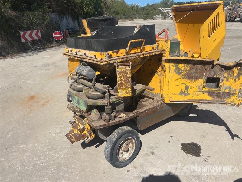 Qte De Pompes A Beton Qty Of Concrete Pump Kamionske črpalke za beton