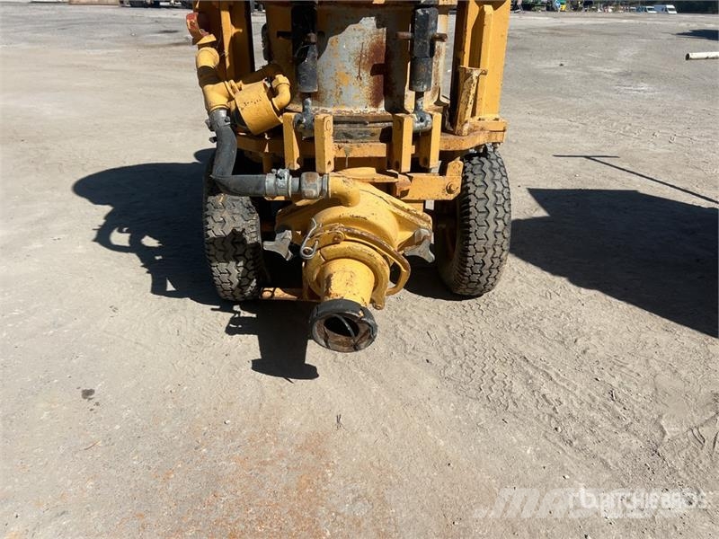 Qte De Pompes A Beton Qty Of Concrete Pump Kamionske črpalke za beton