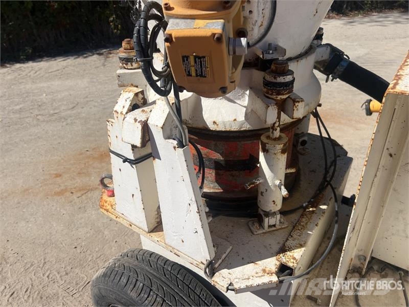 Qte De Pompes A Beton Qty Of Concrete Pump Kamionske črpalke za beton