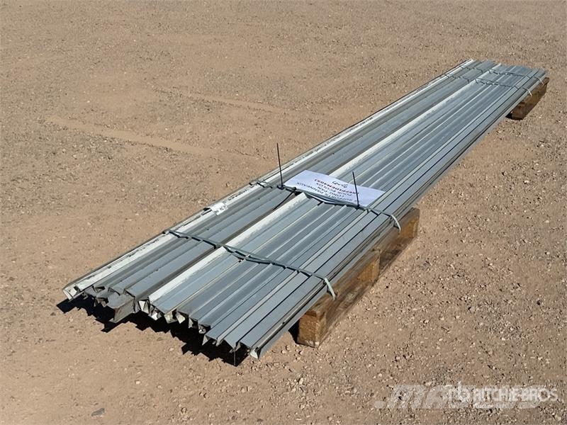 Qte De Supports De Panneau Qty Of Pannel Brackets Sonstige Baumaschinen