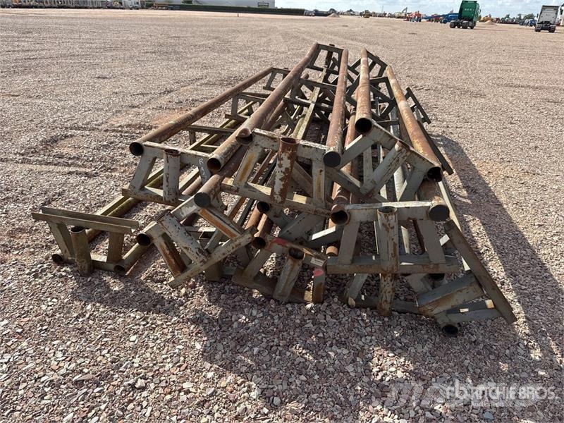 Qte De Supports Pour Godets Qty Of Buckets Holder Muut