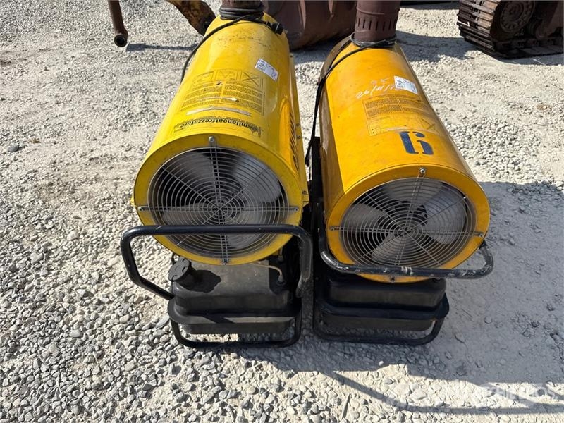 Qty of (2) Space Heater Sildīšanas un atkausēšanas iekārtas