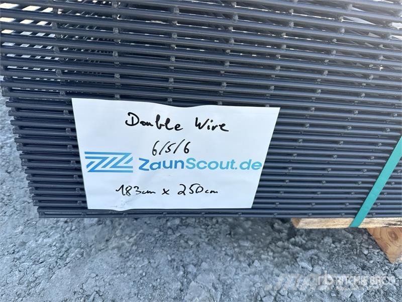 Qty of 75 Meter (1,83m x 2,50) Site Fence (Unused) Andere Zubehörteile