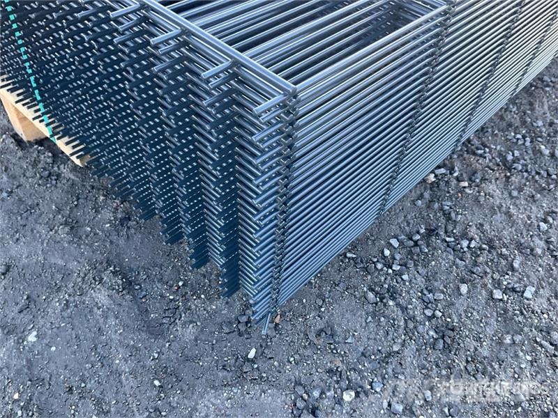  Qty of 75 Meter (2,03m x 2,50m) Site Fence (Unused مكونات أخرى