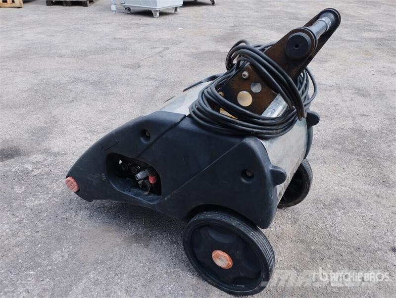  Qty of Equipment Други компоненти