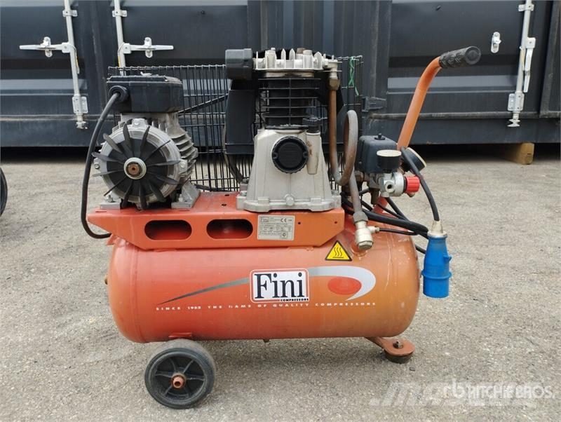  Qty of Equipment Други компоненти