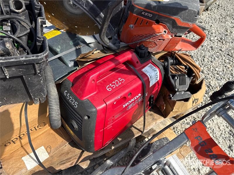 Qty of Hand Tools Други компоненти