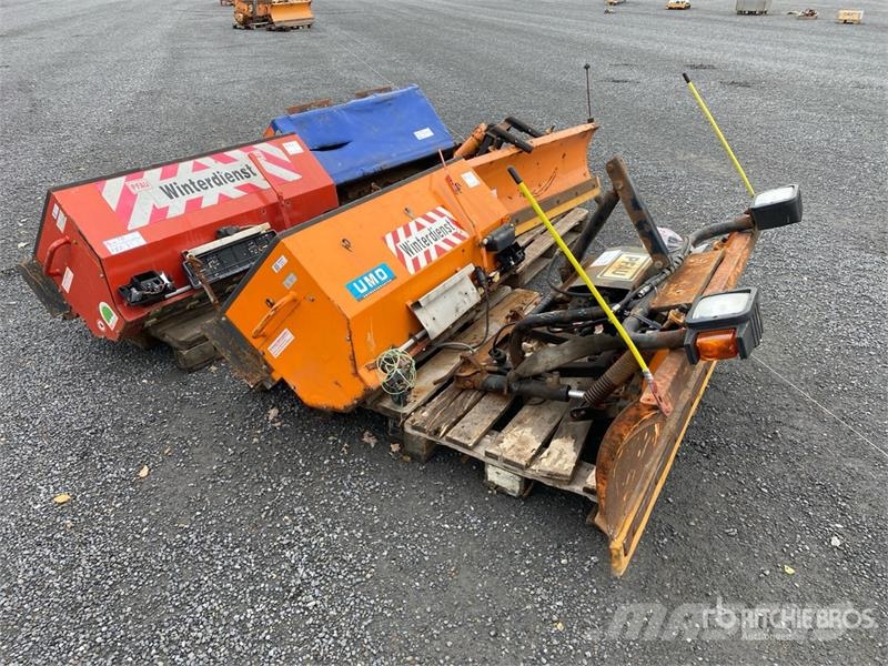 Qty of Misc. Snow Equipment Ostale poljoprivredne mašine