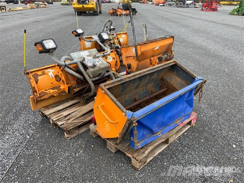 Qty of Misc. Snow Equipment Ostale poljoprivredne mašine