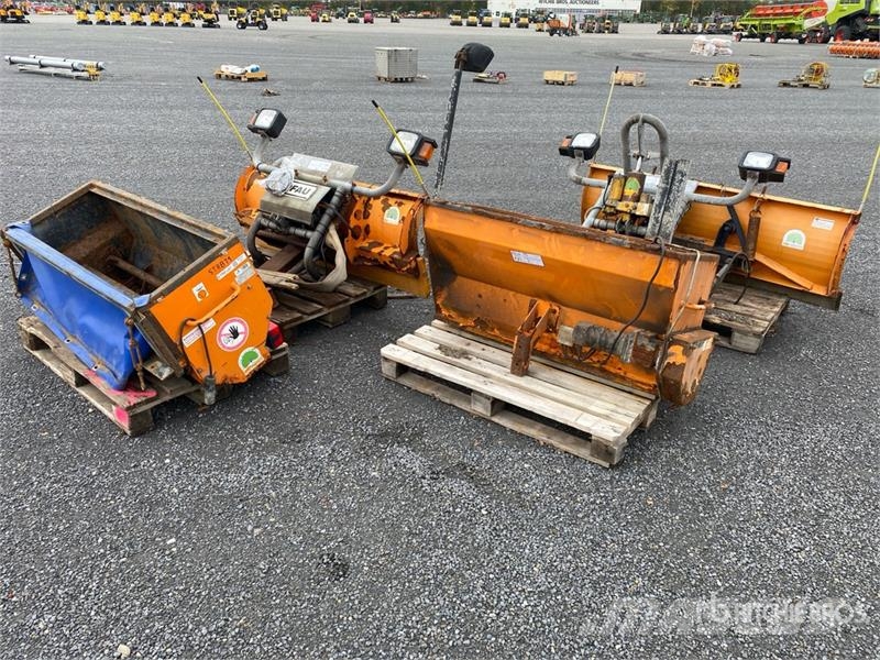Qty of Misc. Snow Equipment Ostale poljoprivredne mašine