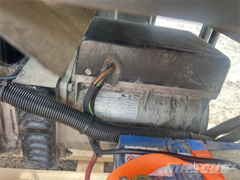  Qty of Portable Generator Set Другие генераторы