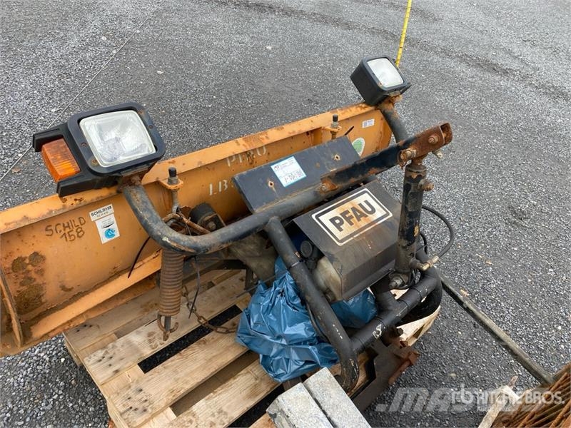 Qty of Snow Equipment Egyéb mezőgazdasági gépek