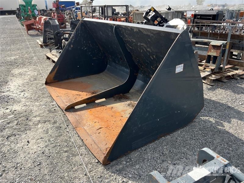 Qty of Telehandler Attachment Altri componenti