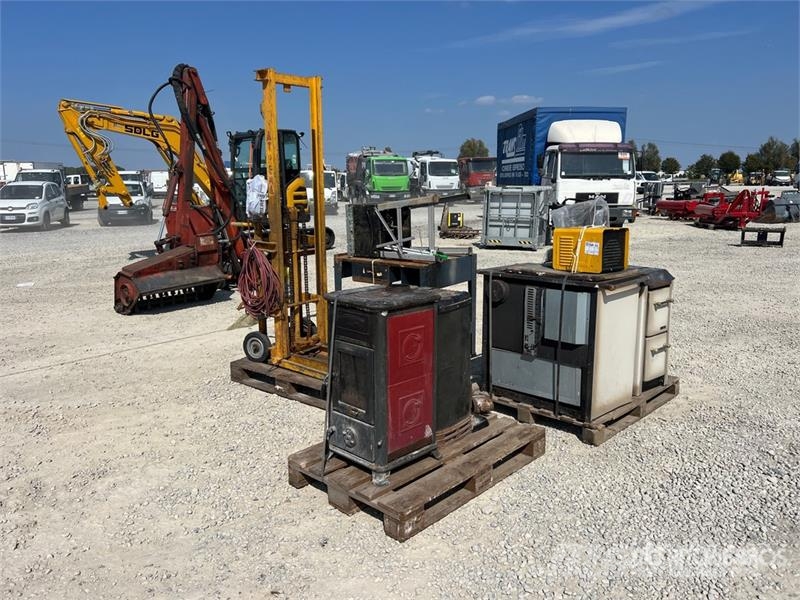 Qty of Workshop Equipment Altri componenti