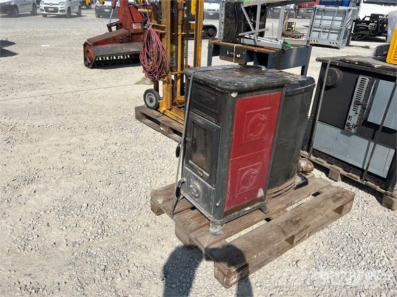 Qty of Workshop Equipment Altri componenti