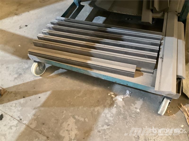 Quality and Ingenering HG -22 Electric Pipe Bendin Тръбополагащи булдозери