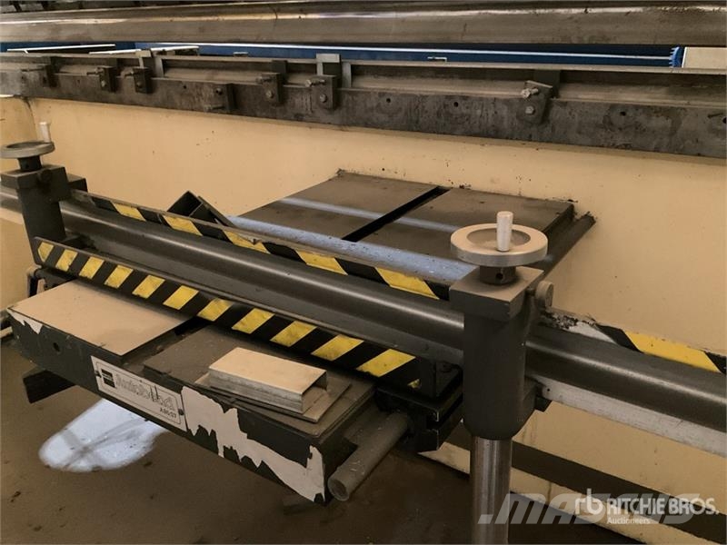 Quality and Ingenering HG -22 Electric Pipe Bendin Тръбополагащи булдозери