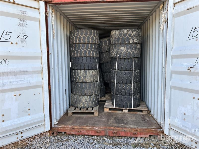 Quantity 122 Scheuerle SPMT Wheels w/ Continental Soojakud