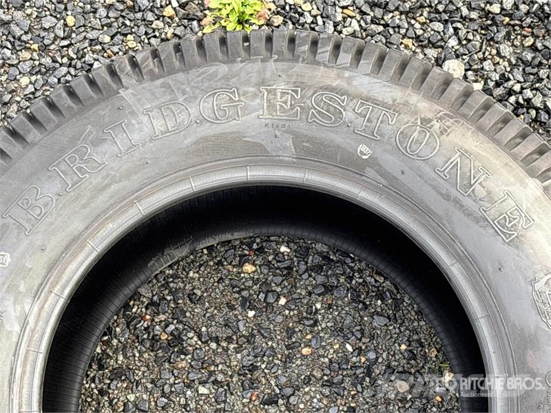 Quantity of (1) Bridgestone 215/80 D15 Tires Gume, točkovi i felne