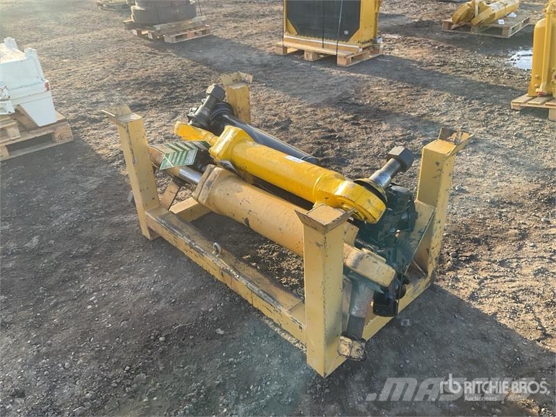 Quantity of (1) Crates of Hydraulic Parts Hidraulika