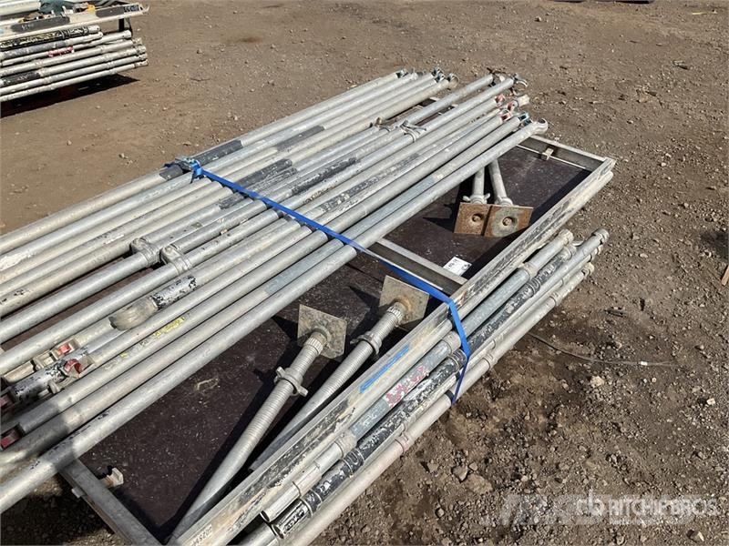 Quantity of (1) Pallets of Scaffolding Ponteggi e impalcature