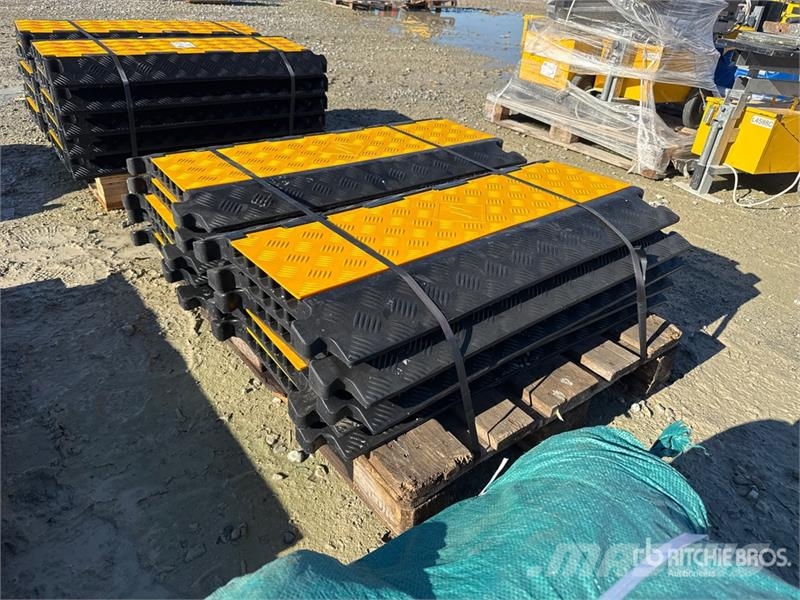  Quantity of (1) Pallets of  Bauer Generatoren Baue معدات البناء - غير ذلك