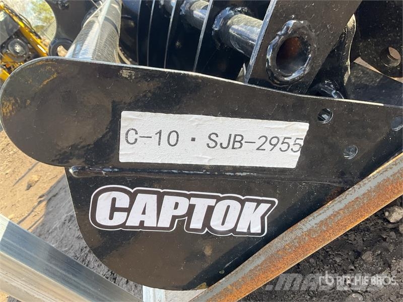  Quantity of (1) Pallets of Captok Excavator Attach مكونات أخرى