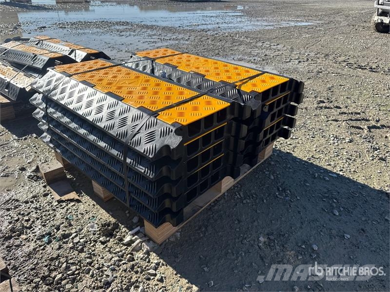 Quantity of (1) Pallets of  Bauer Generatoren Baue معدات البناء - غير ذلك