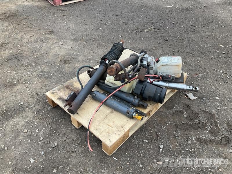 Quantity of (1) Pallets of Hydraulic Parts Hydraulics
