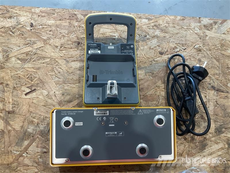  Quantity of (1) Trimble - TSC3 Robotic Accessory K Instrumenti, mērīšanas un automatizācijas iekārtas