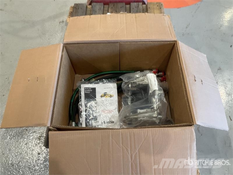  Quantity of (1) Trimble it, Volvo G9XX GCS Motor G Instruments, measuring and automation equipment