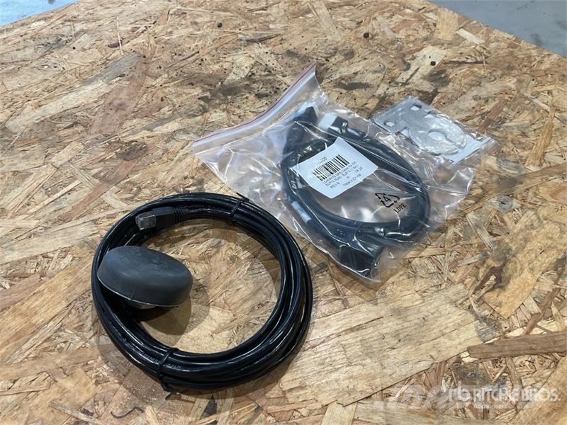 Quantity of (1) Trimble GNSS Smart Antenna 5M (Unu Instruments, measuring and automation equipment