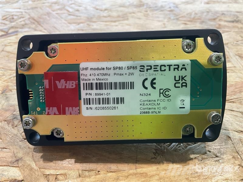 Quantity of (1) Trimble UHF Module Unit For SPS785 Műszerek, mérő és automatizáló berendezések