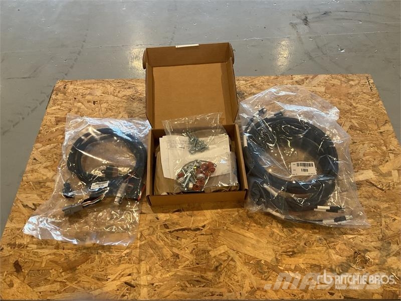Quantity of (1) Trimble Kit - SNM941 Isolation Mou Instruments, measuring and automation equipment