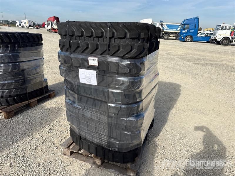  Quantity of (10) 300X52.5X88N Tracks (Unused) Други компоненти