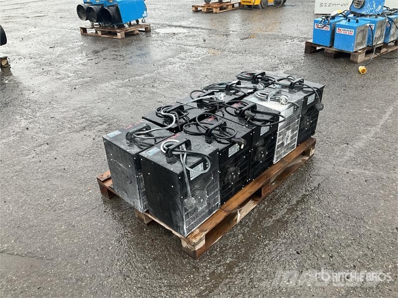 Quantity of (10) Elite EHFH240 Space Heater Dispositivi di riscaldamento / scongelamento