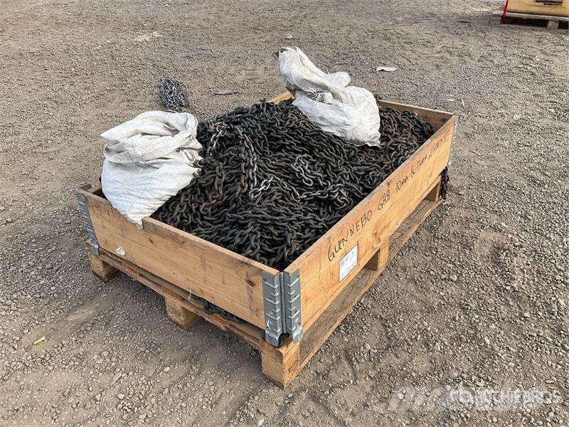  Quantity of 10mm and 13mmChain معدات البناء - غير ذلك